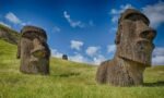 3 Moai Statues