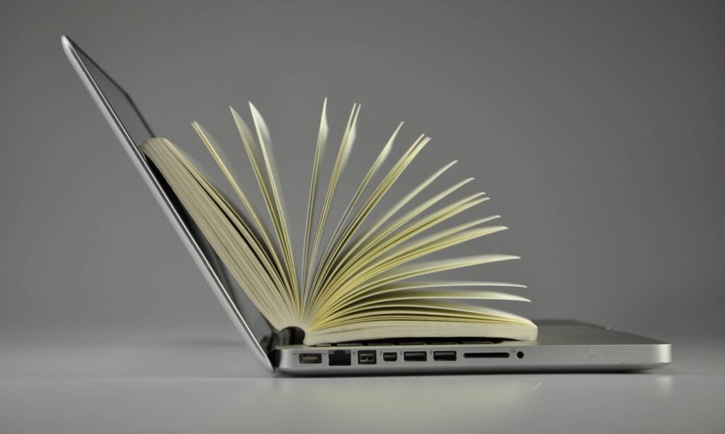 Laptop Book Wing